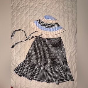 Elegant Black and White Checkered A-Line Skirt and Hat